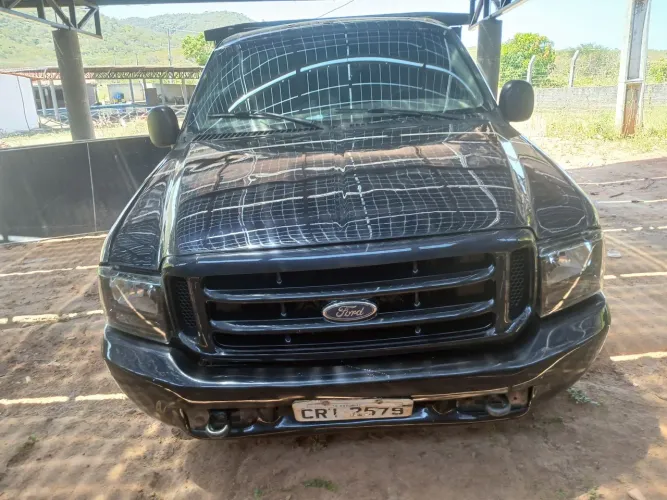 F 250