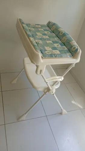 Banheira e trocador infantil