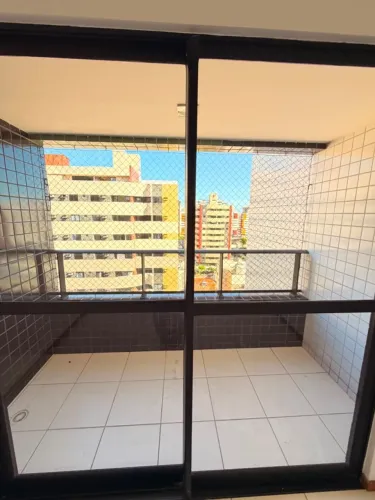 Apt nascente e ventilado na Ponta Verde