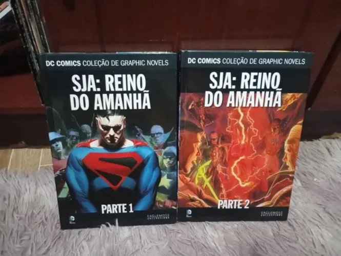 Sociedade da Justiça Reino do Amanhã - DC graphic Novels Eaglemoss
