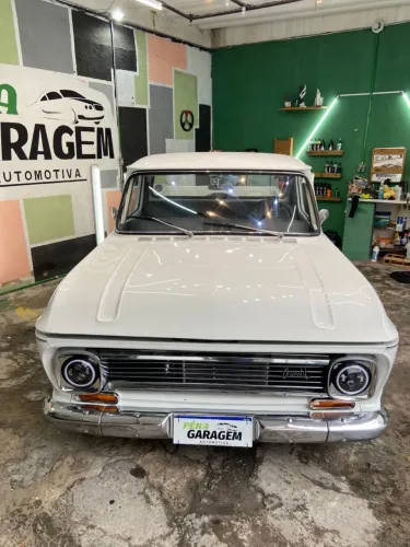 Chevrolet C-10 2.5/4.1 1976