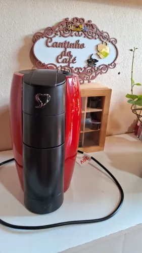 Cafeteira de Cápsula- Três Corações 