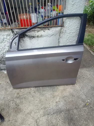 HB20 PORTA DIANTEIRA ESQUERDA 