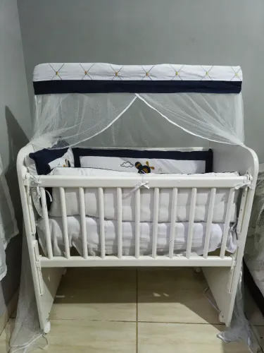 Mini Berço com kit de Berço 