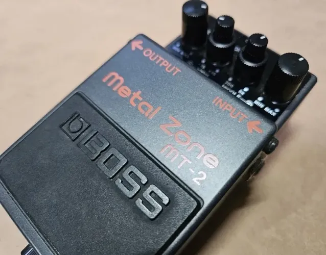 Pedal Boss Metal Zone Mt-2
