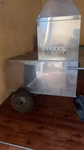 Carrinho de churrasco