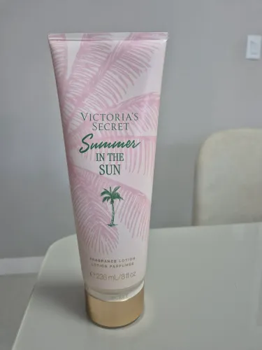Victoria's Secret Summer in the sun body lotion