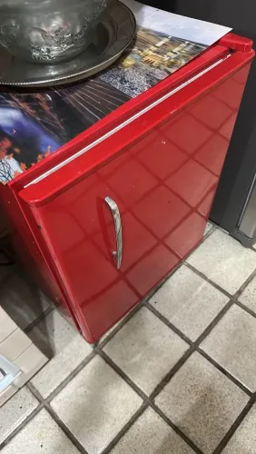 FRIGOBAR RETRÔ BRASTEMP NOVINHO 800,00 OPORTUNIDADE 