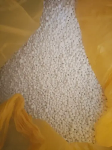 Bolinhas de isopor saco grande para preencher puff o que vc quiser 