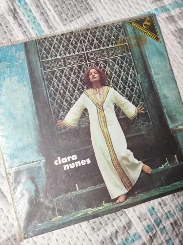 Disco de vinil raro - Clara Nunes 