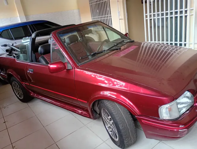 Ford Escort XR3 1.8 / 1.6 Conversível 1991
