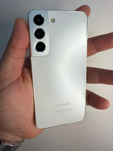 Samsung Galaxy S22 5G 8/256gb White Semi Novo impecável Completo