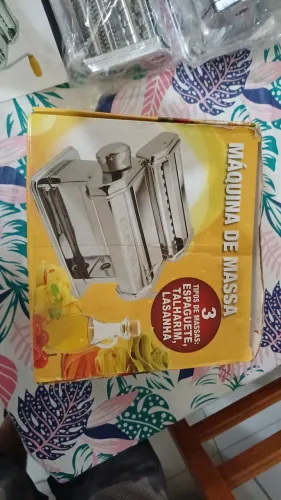 VENDO MAQUINA DE MASSAS