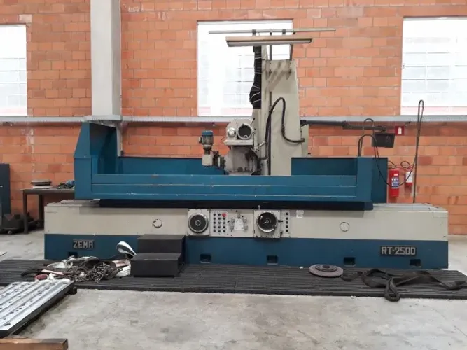 Retífica plana ZEMA RT-2500