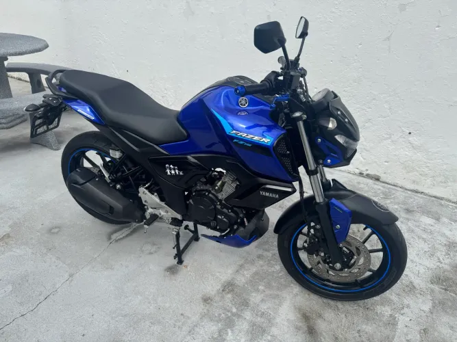 Moto FZ 15 R$ 22.500,00