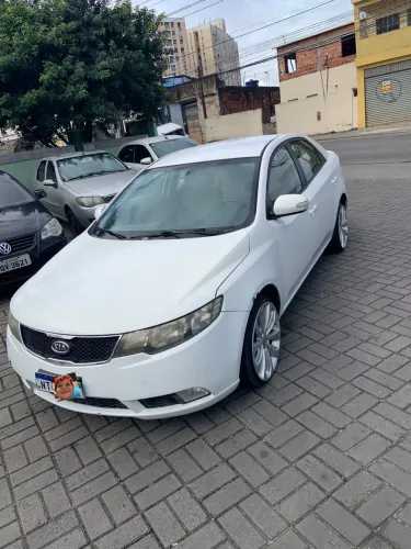 Kia Motors Cerato 1.6 16V Mec. 2011