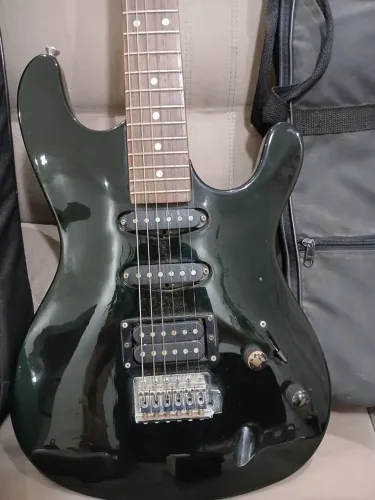Guitarra good estrato