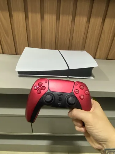 Controle ps5 vermelho