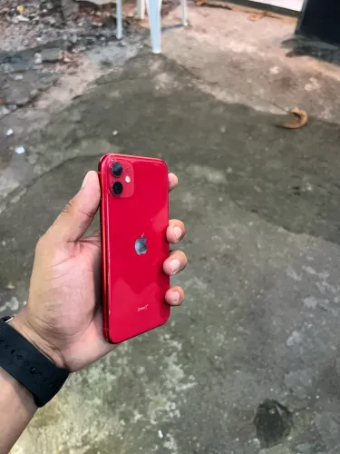 iPhone 11