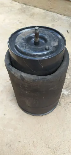 Bolsa de Ar "Bexigão" Scania praticamente nova 