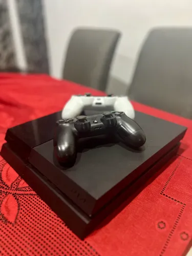 PlayStation 4 1tb