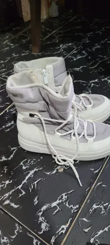 Bota 35
