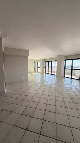 Super apartamento com 390m² e 4 suítes, sendo 3 com closet