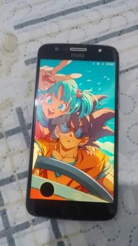 ? Moto G5s Plus 32GB - Para Peças / Tela com Mancha