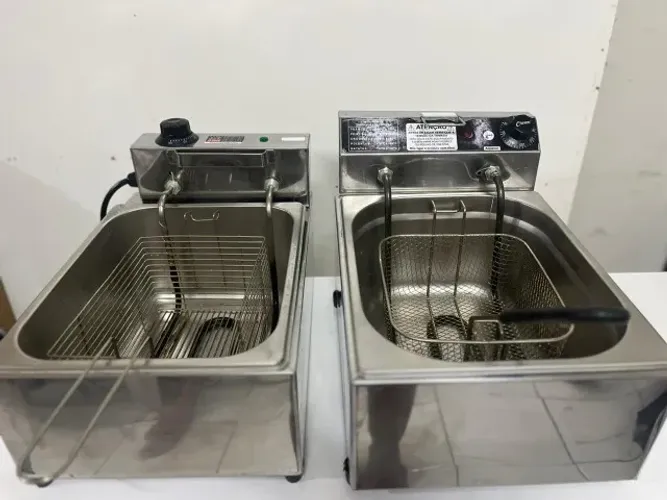 2 Fritadeiras elétricas 5L 220V