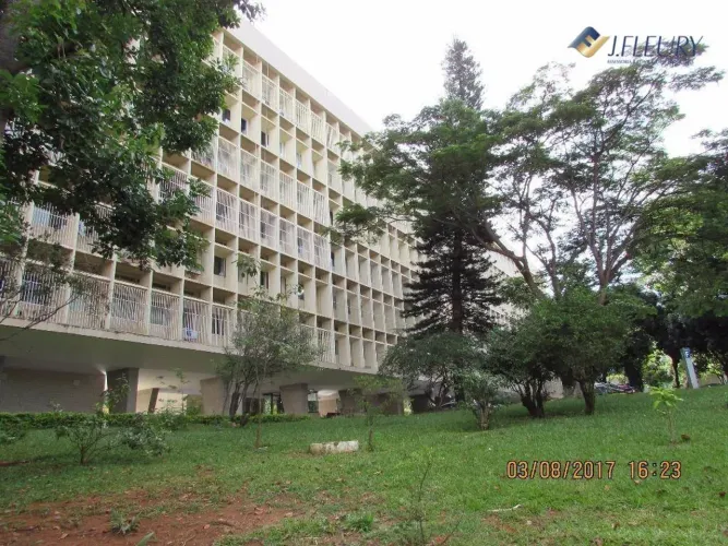 Apartamento com 3 dormitórios para alugar, 161 m² por R$ 8.563,73/mês - Asa Sul - Brasília