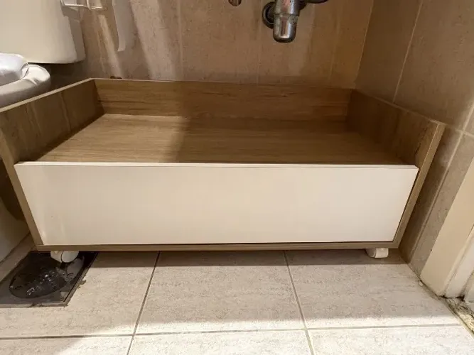 Gabinete de banheiro 80cm com rodizios Multimoveis