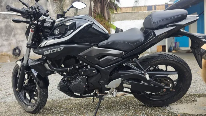 MT-03 all Black 2019