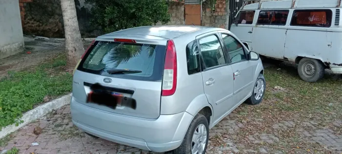 Ford Fiesta Street/ Action 1.0 8V 5P 2004