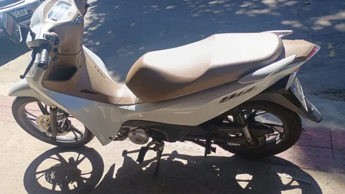 Vendo Honda Biz 125 flex