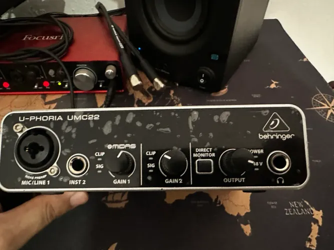 Interface Behringer UMC22