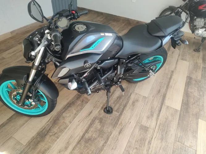 Yamaha MT-07 ABS 2025 | 2.102 km | Revisões Concessionária