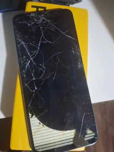 Celular poco c71 com a tela nova pra trocar 