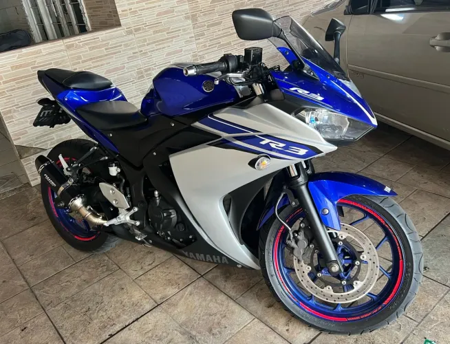 Yamaha YZF R-3 321 2017