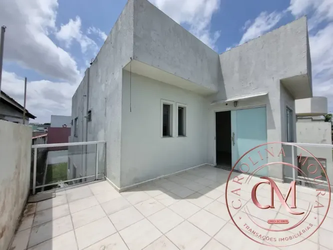 Condomínio Cidade Jardim 2 Casa com 5 quartos sendo 4 suítes.
