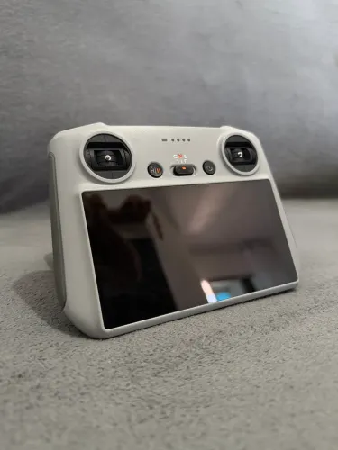 Controle DJI RC com Tela Original - Mini 3 / Mini 3 Pro / Mini 4 Pro