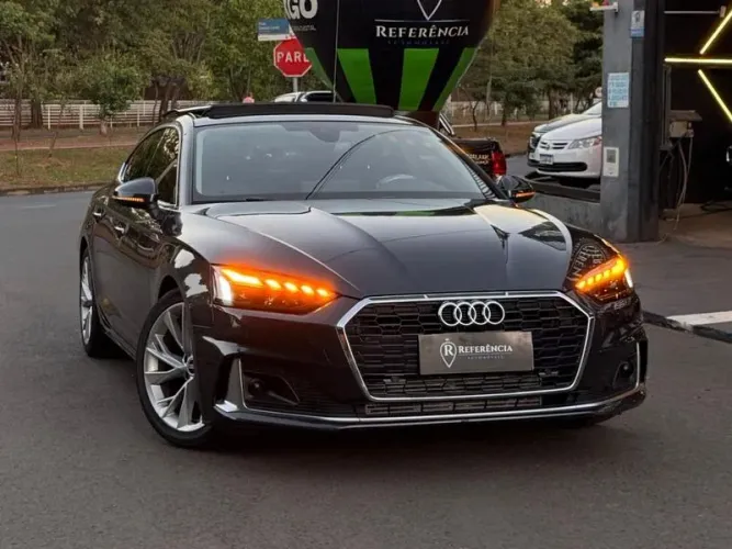 Audi A5 Ambiente Sportb. 2.0 TFSI S Tonic 2021