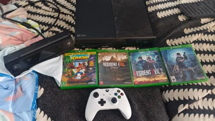 Xbox One Kinect 1 controle 3 jogos midia fisica