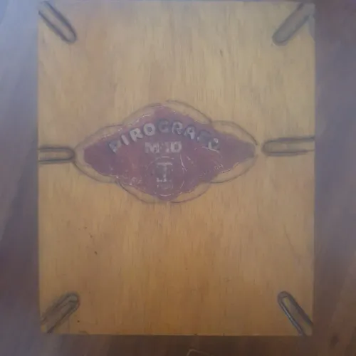 Pirografo Ivonica M-10 Usado - Impecável Na Caixa Original (Usado)