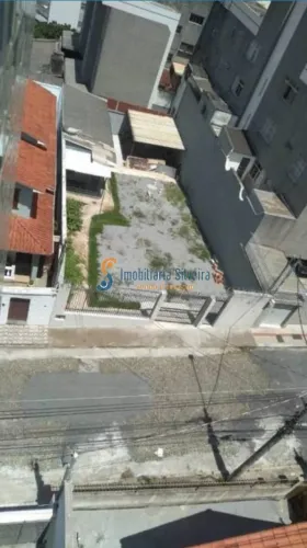 Lote plano de 336 m² no Bairro da Graça