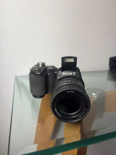 Câmera Sony Cyber-shot DSC-F828 8MP Zoom 7× - Sem bateria