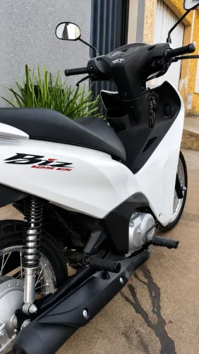 HONDA BIZ 125 ES 2025/2025 - APENAS 7.000 KM - ESTADO DE ZERO!