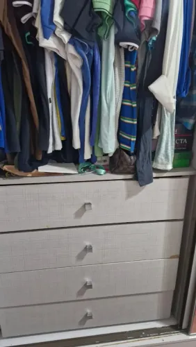 Guarda roupa casal