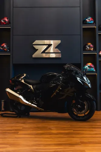 Suzuki Hayabusa GSX-1300R 2027 - 0km