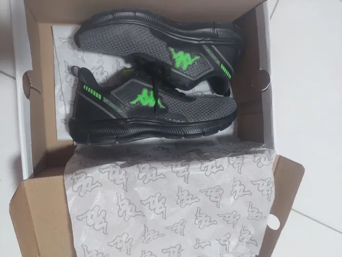 Vendo tênis unisex