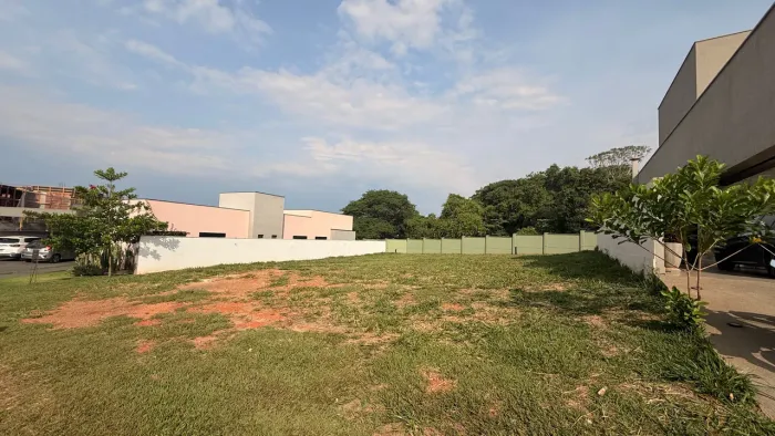Terreno à venda 692,24 m² , no Residencial Plateau Dor Privilege - Parque Cidade., Goiânia